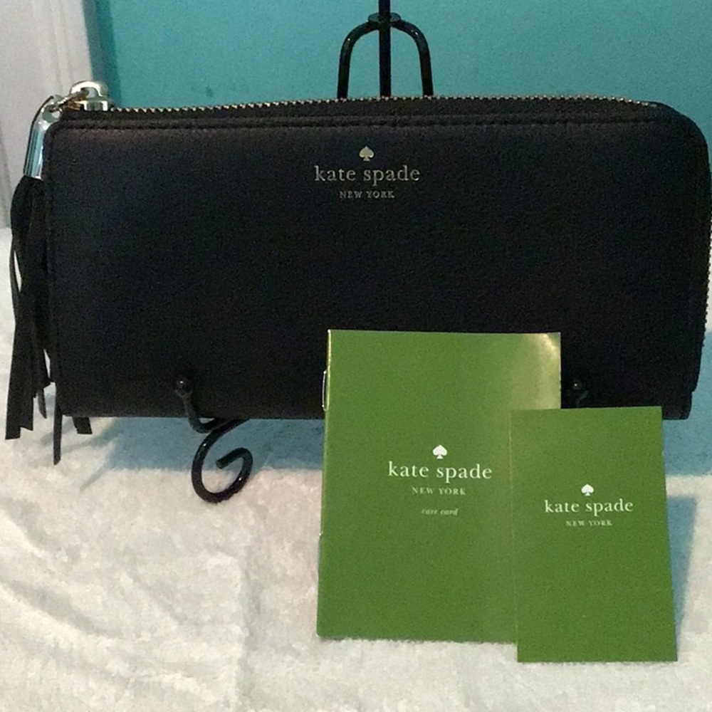Final sale price❗️Kate Spade leather accordian style wallet